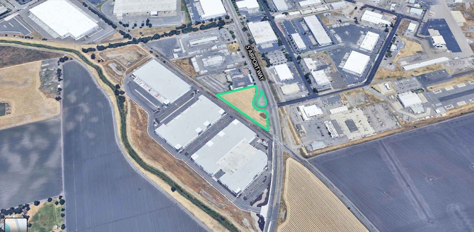 7979 S Airport Way Zoomed In