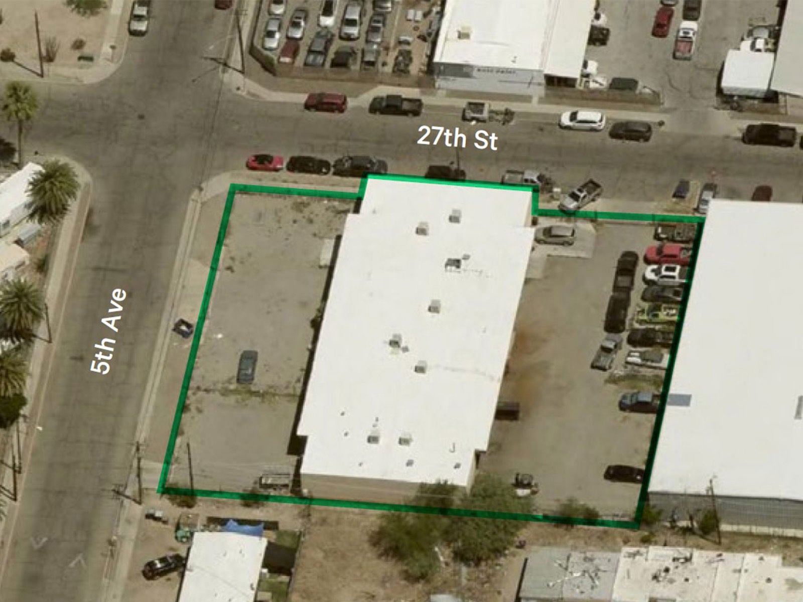 220 E 27th St - Aerial
