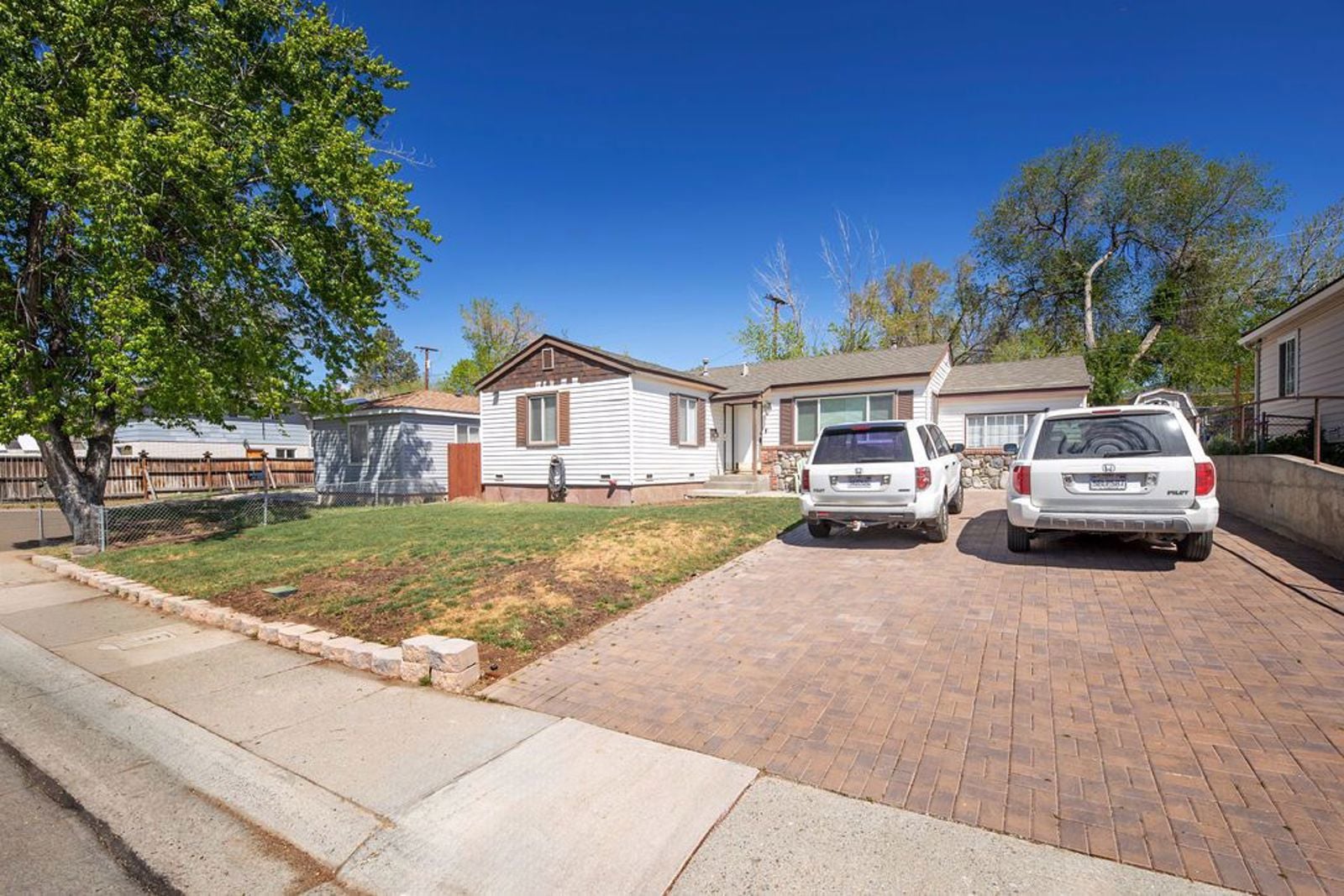 1745W12thStreet1079