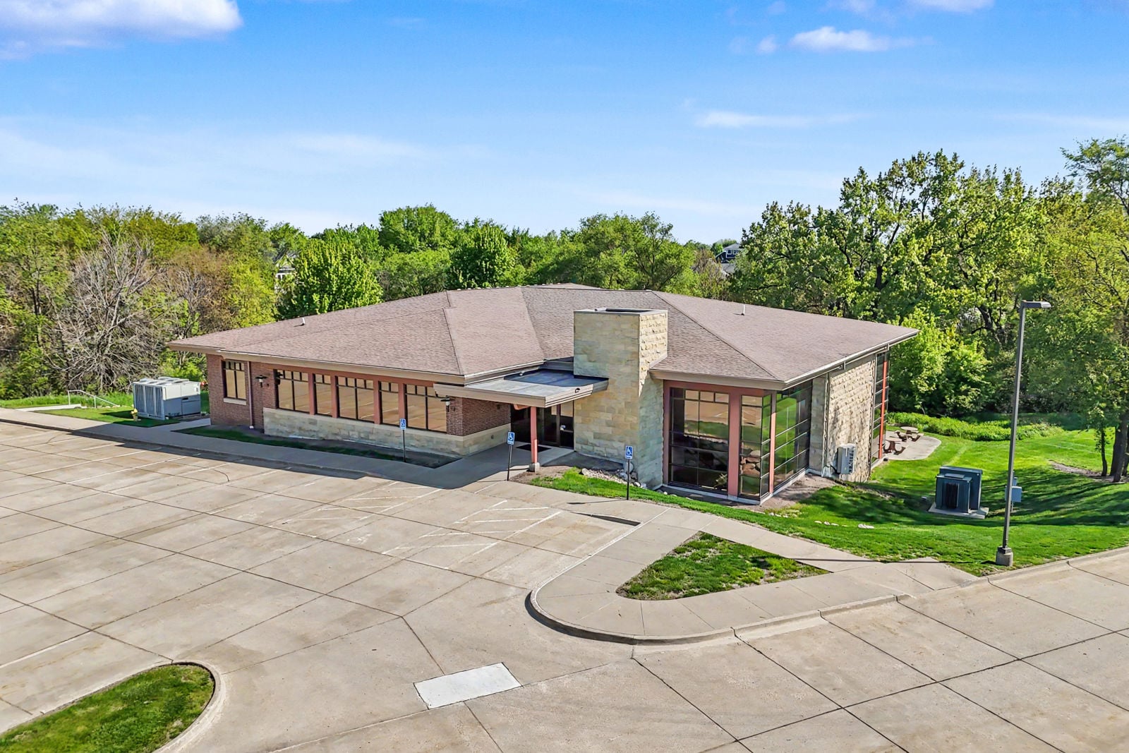 2680 Berkshire