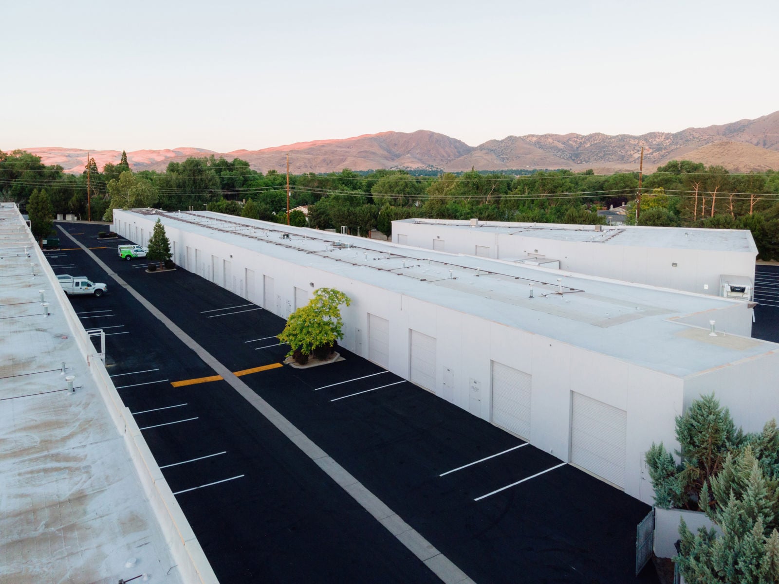 4690Longley- Warehouse - bottom design
