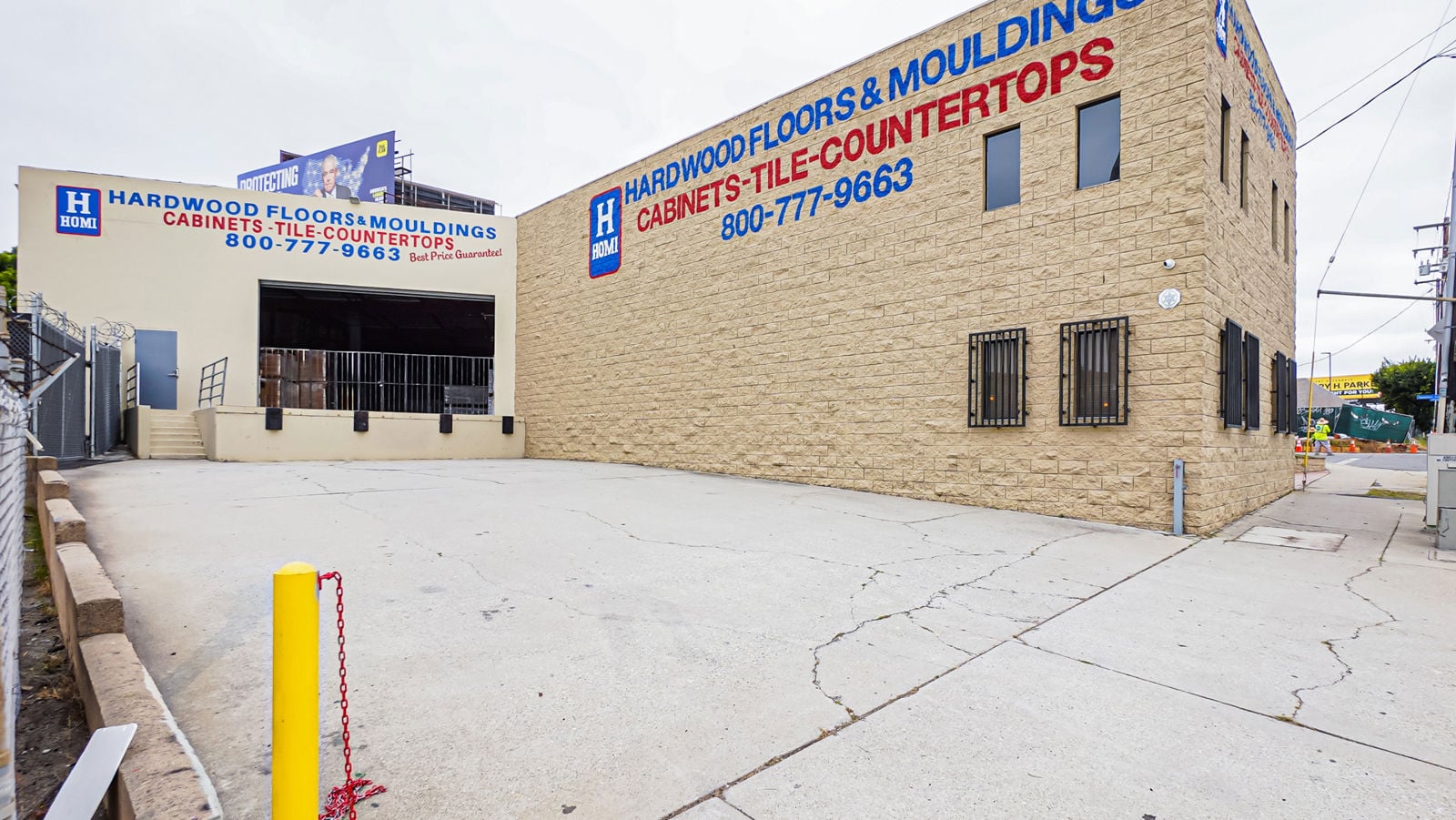 690 W 190th St Loading Dock.JPG