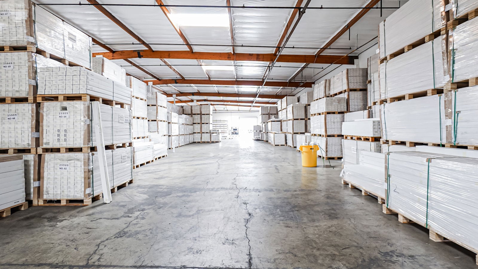 690 W 190th St Warehouse 2.JPG
