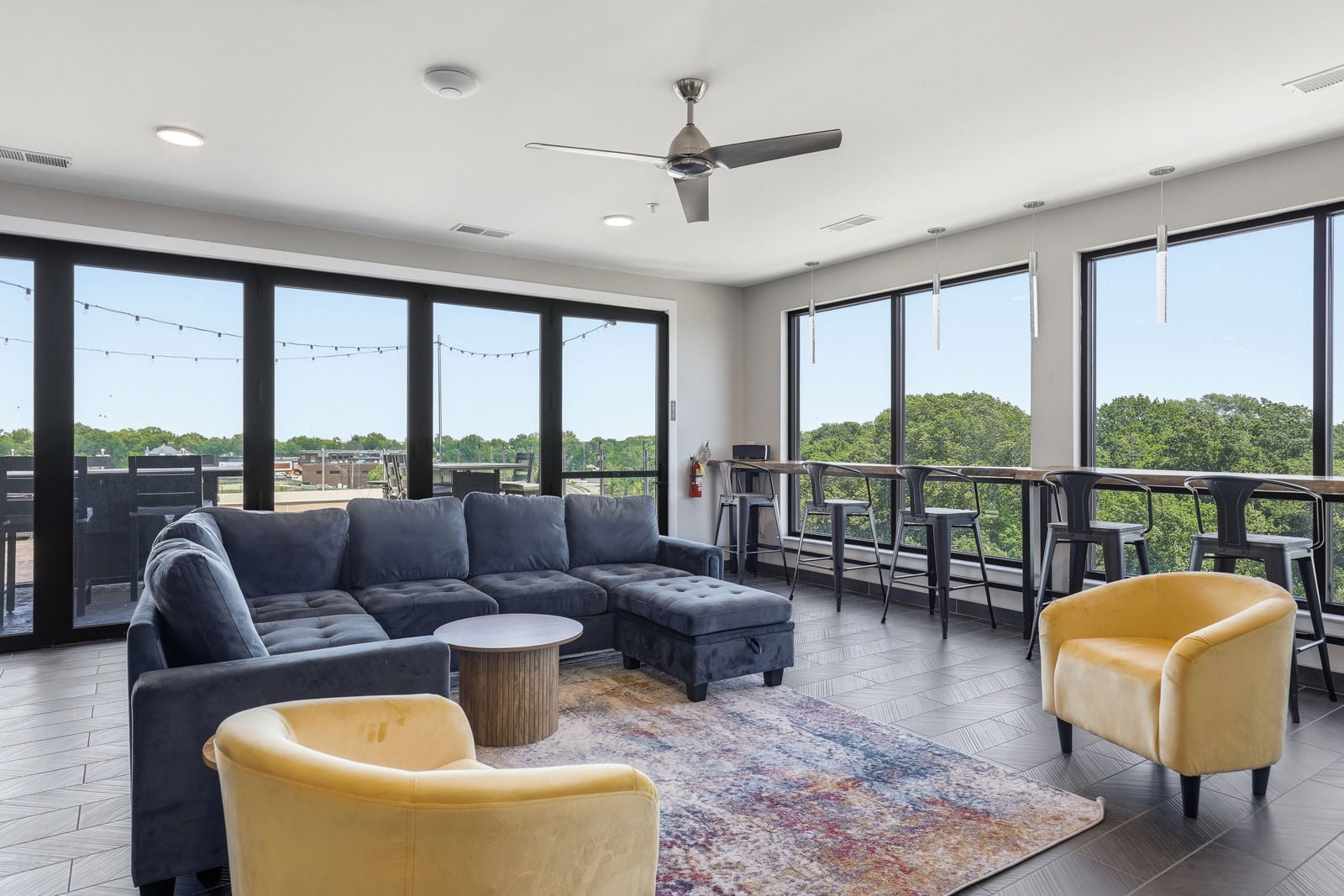 Whispering_Heights_Interior-15
