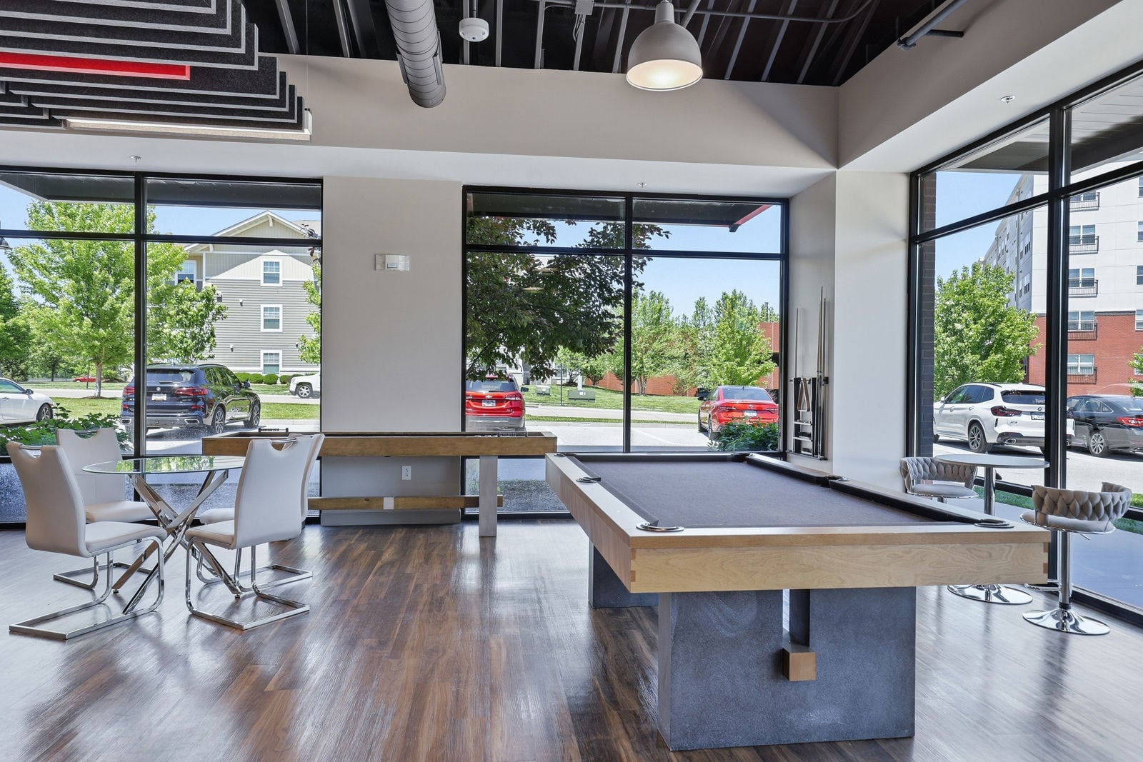 Whispering_Heights_Interior-8