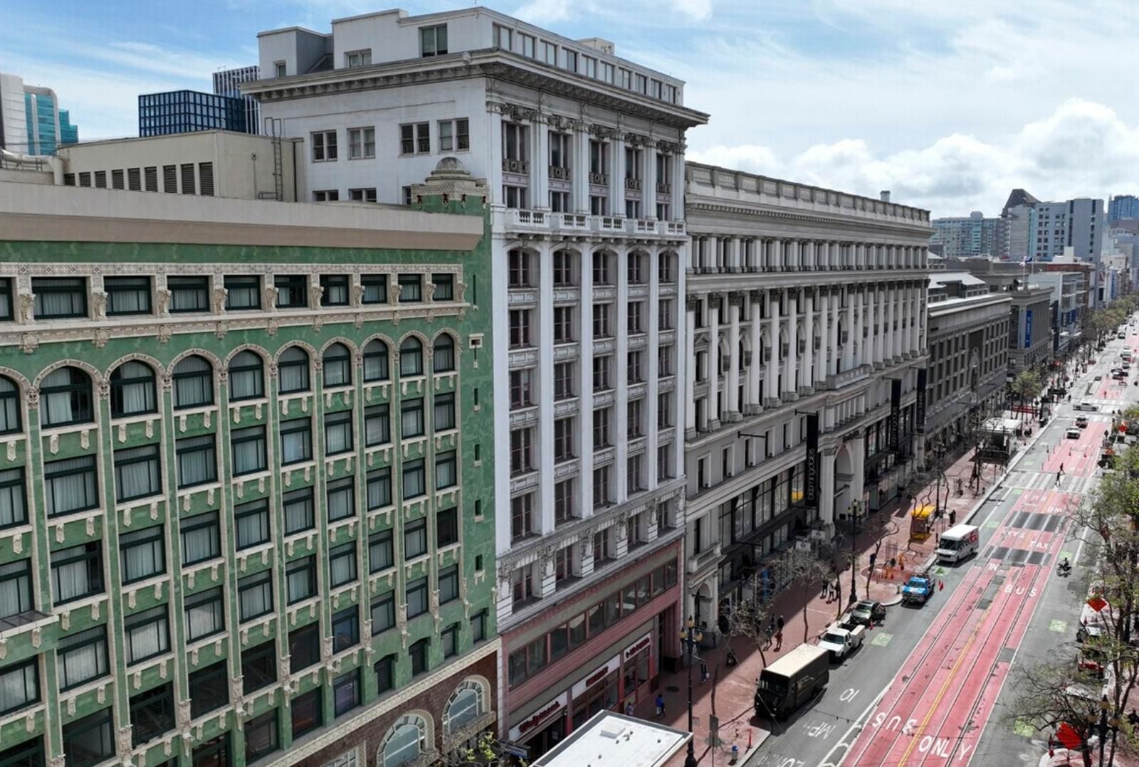 825 Market 3