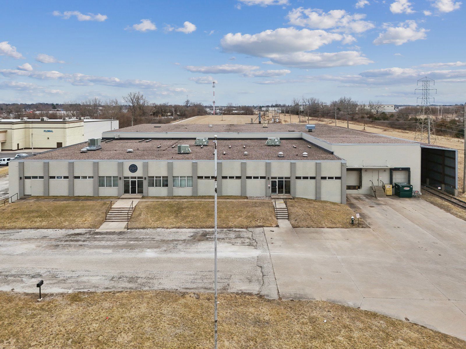 01-501_3355_E_Agency_St_Drone - Copy