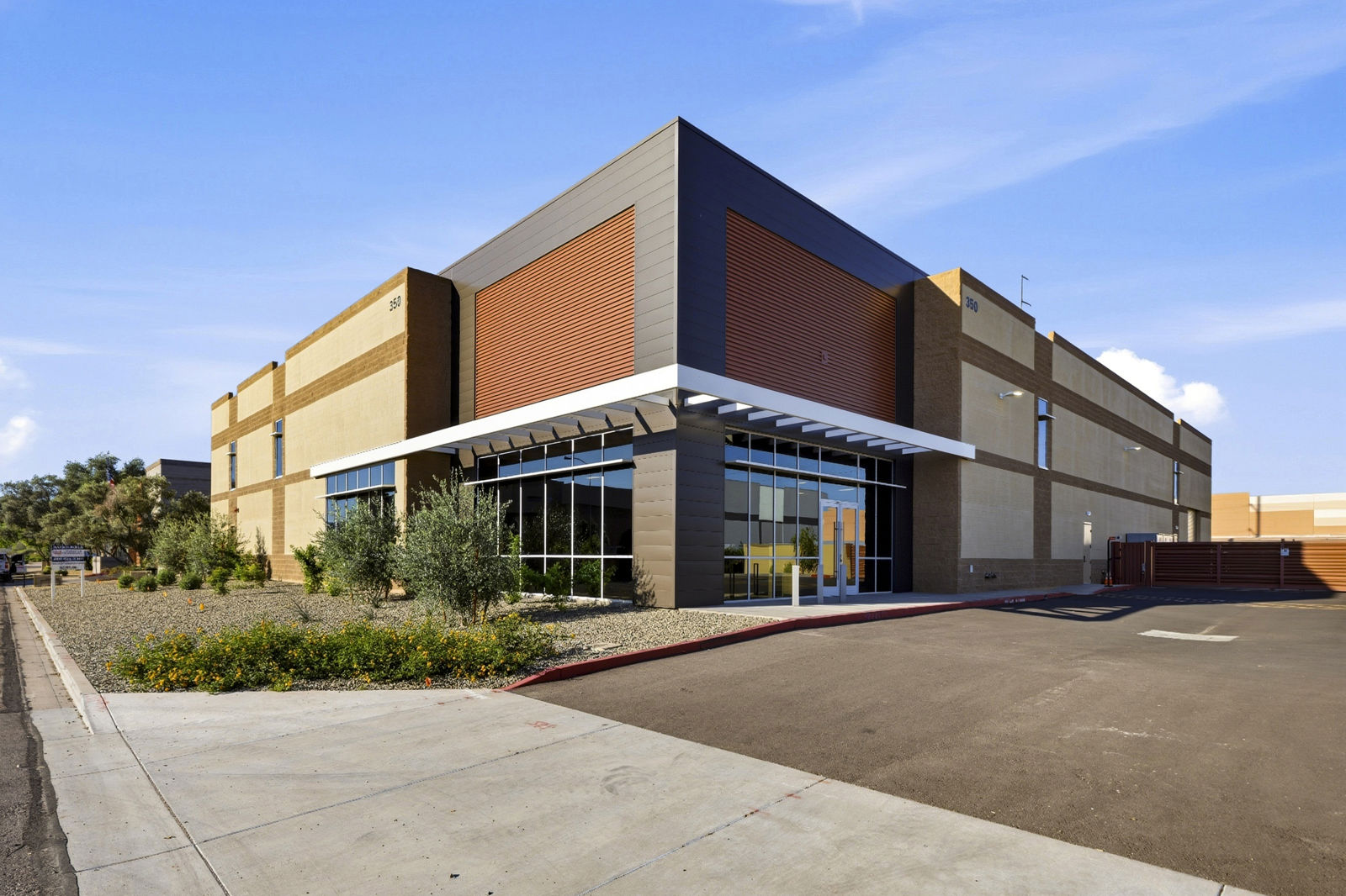 350_S_Hamilton_Ct_Gilbert_AZ_85233_35.JPG