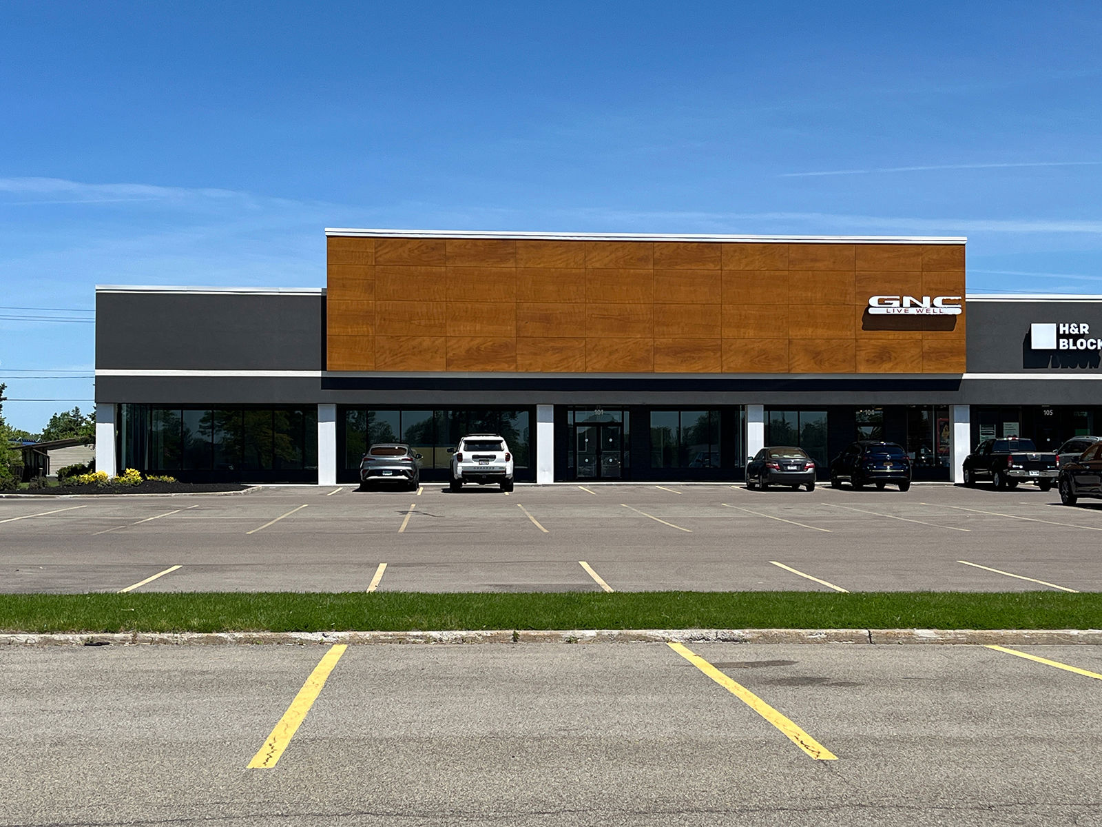 4779 Transit Road_7k endcap_6276_web