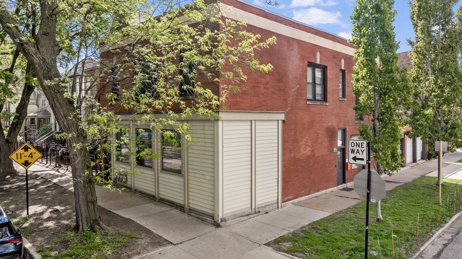1853 W Wellington, Chicago, IL (6)