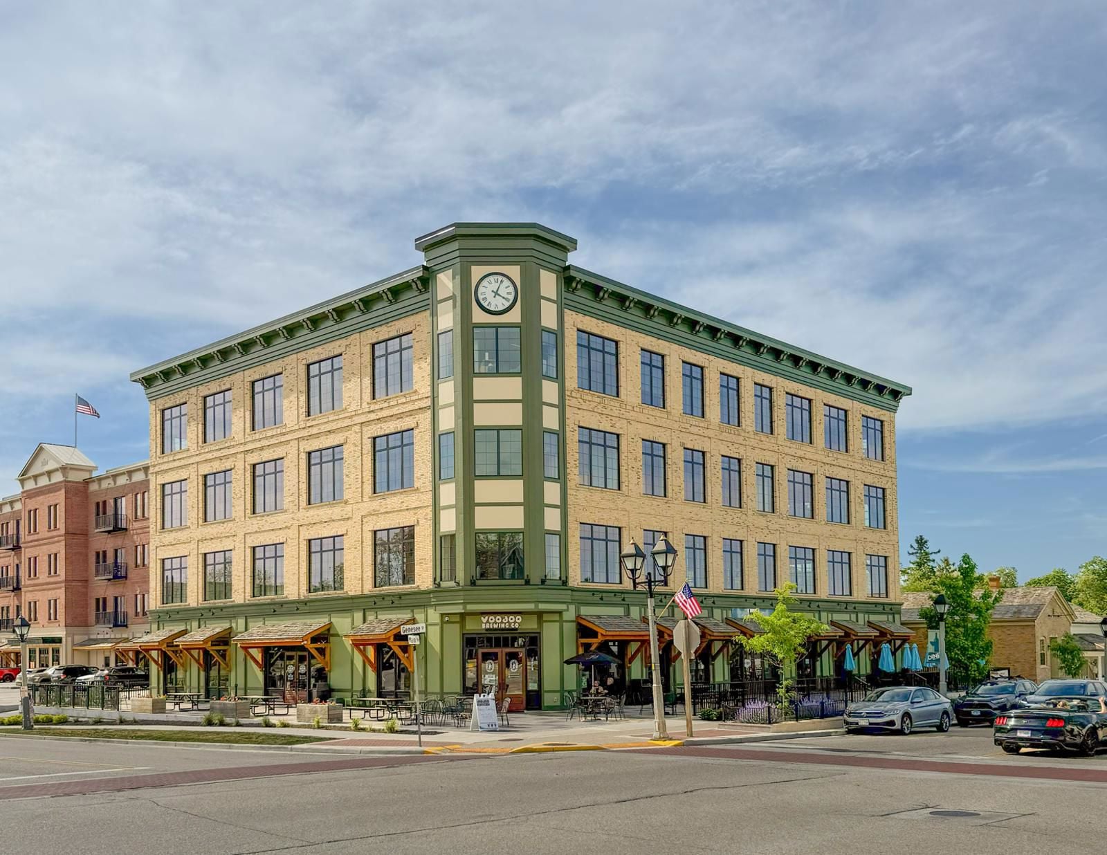 705 N Genesee - Exterior 4