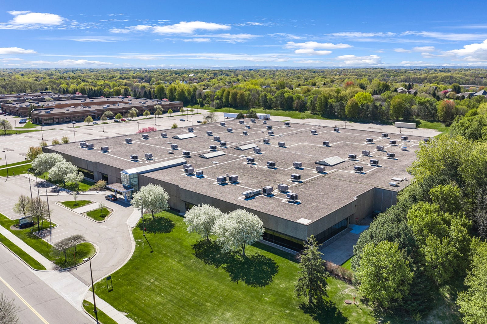 18640 Lake Drive East, Chanhassen-22