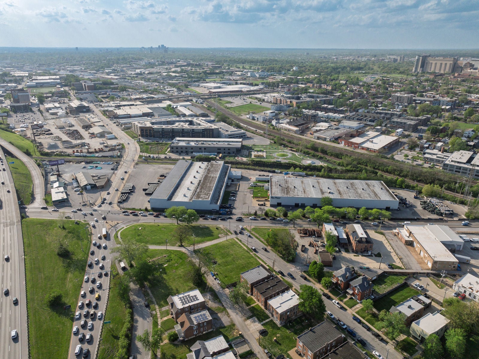 1525-1625SVandeventerAve-30