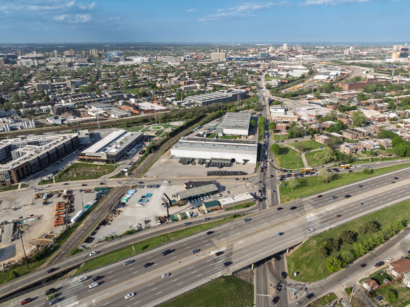 1525-1625SVandeventerAve-31