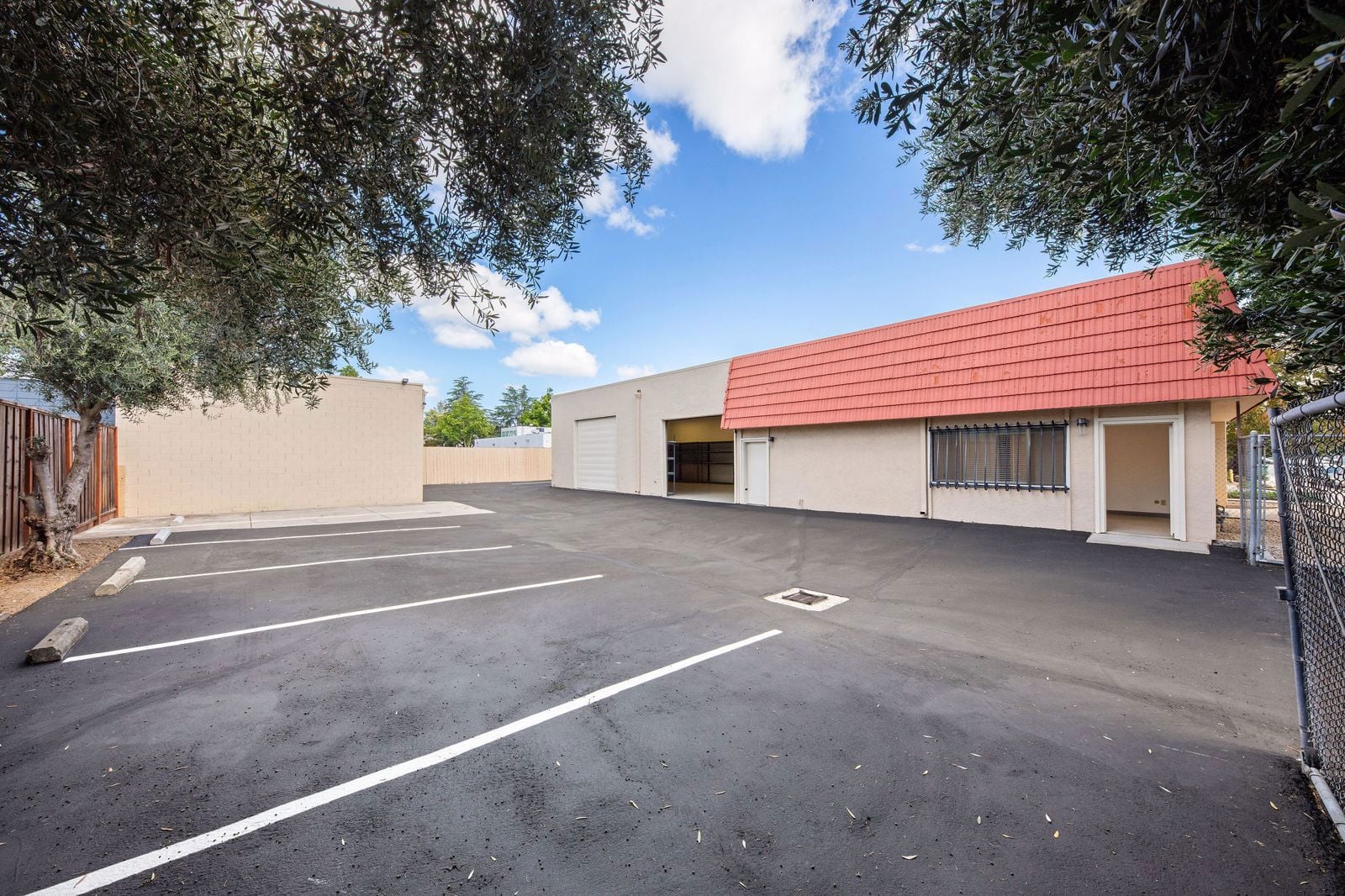 75 Dillon Avenue - Image 4