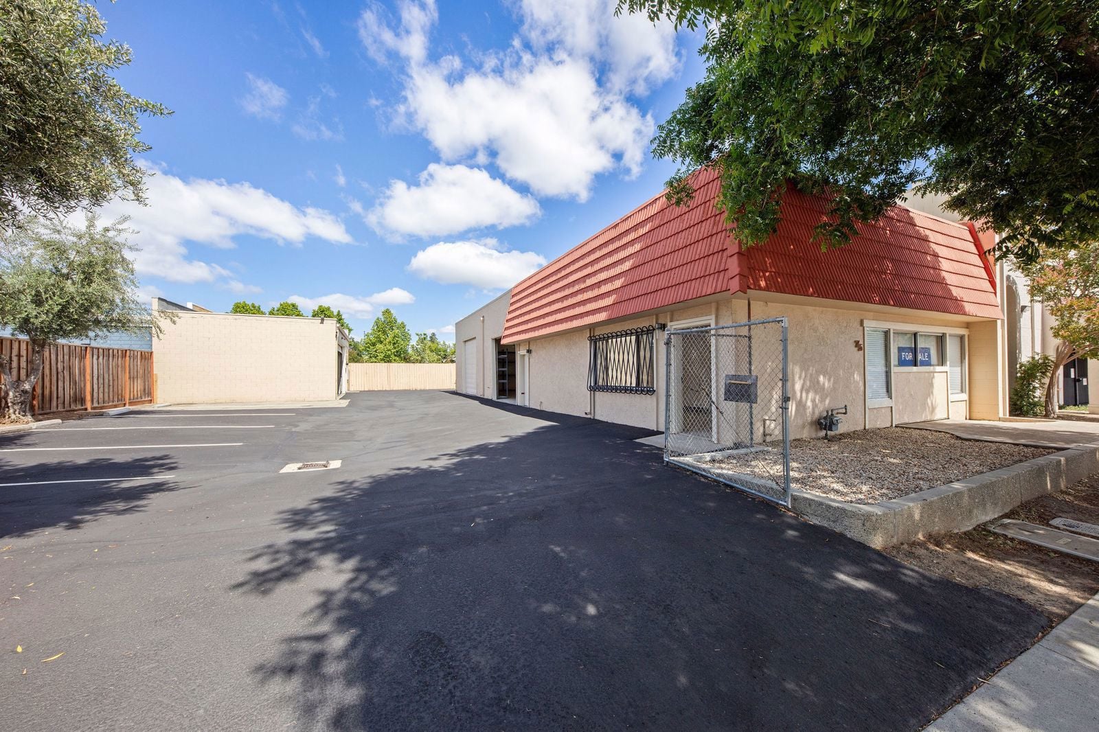 75 Dillon Avenue - Image 2