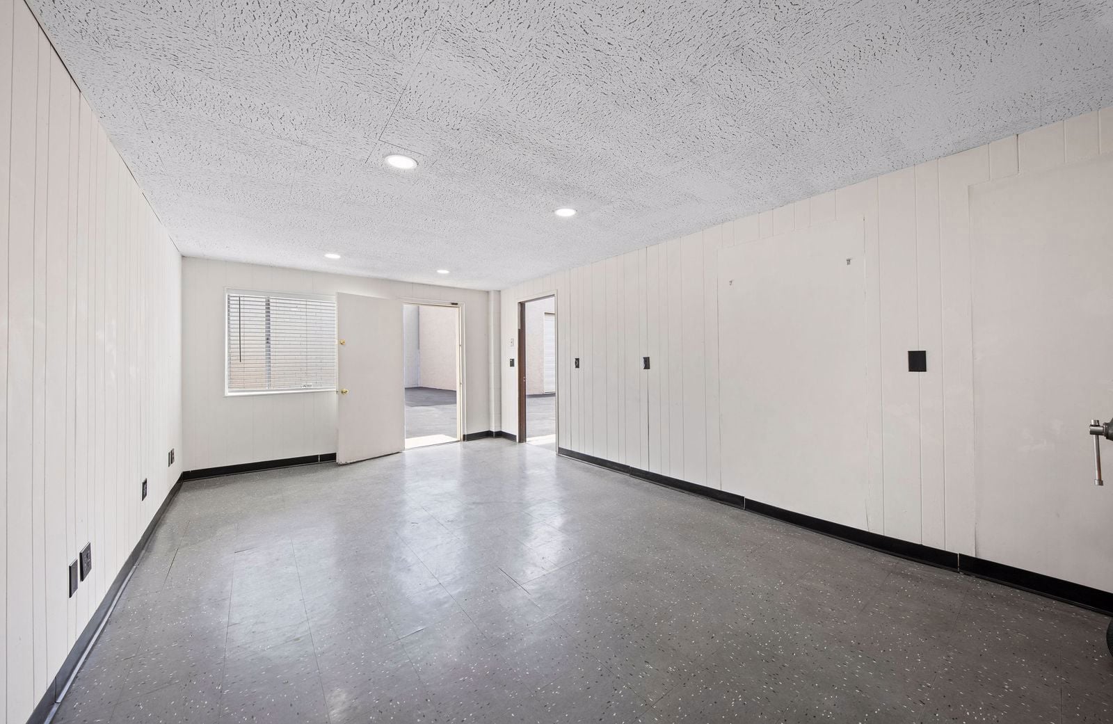 75 Dillon Avenue - Image 5