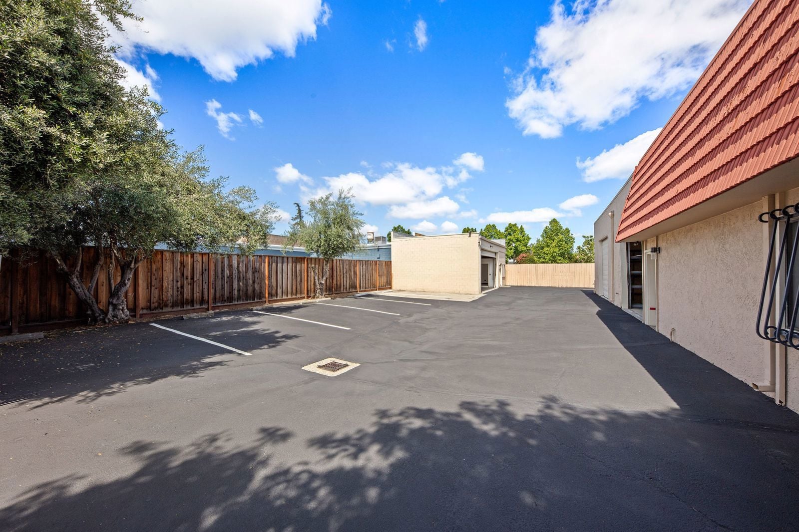 75 Dillon Avenue - Image 3
