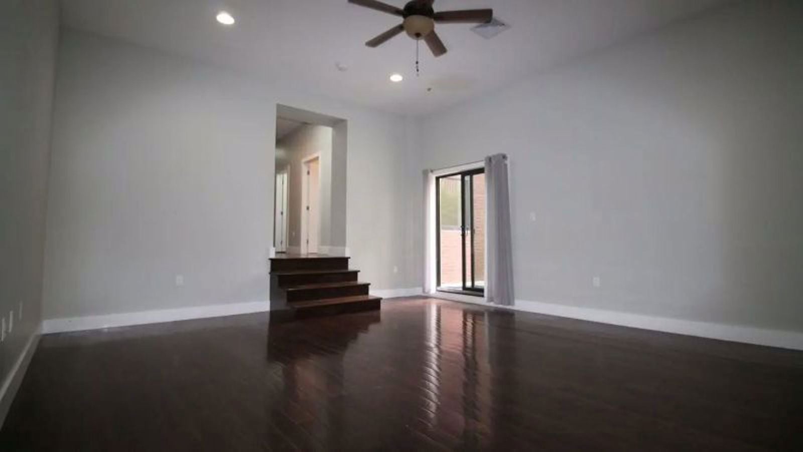 Beaver st interior 10
