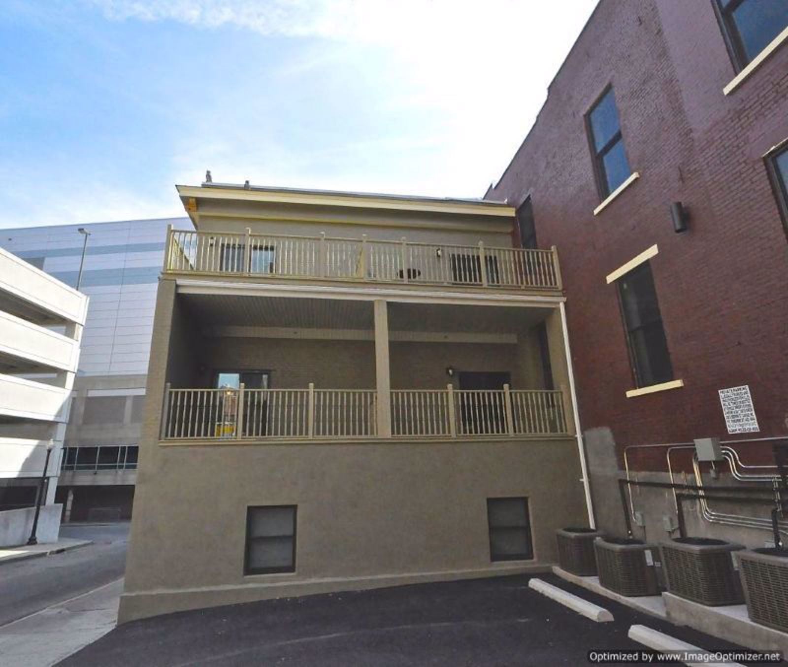 Beaver st rear 
