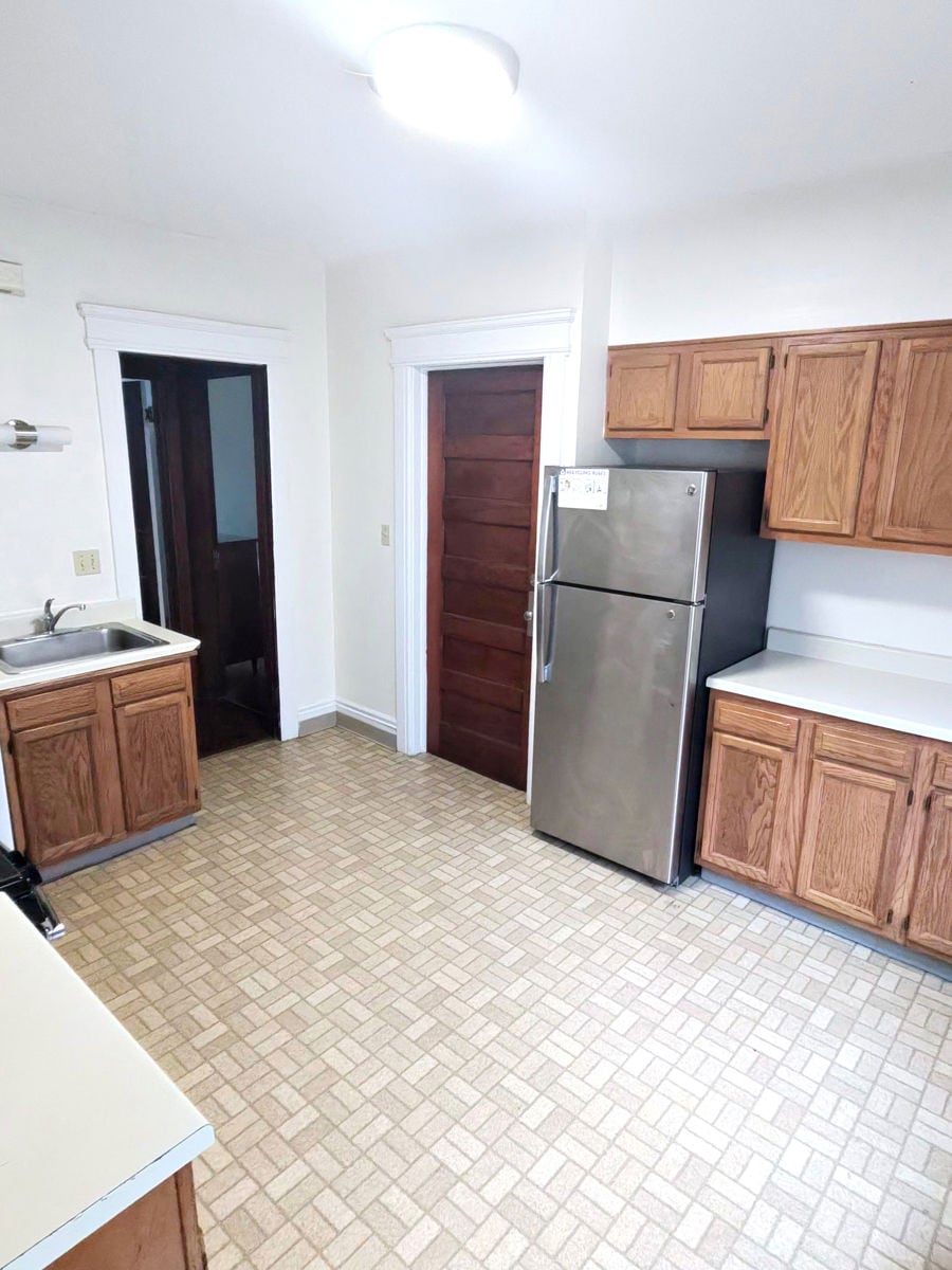 Kitchen 2