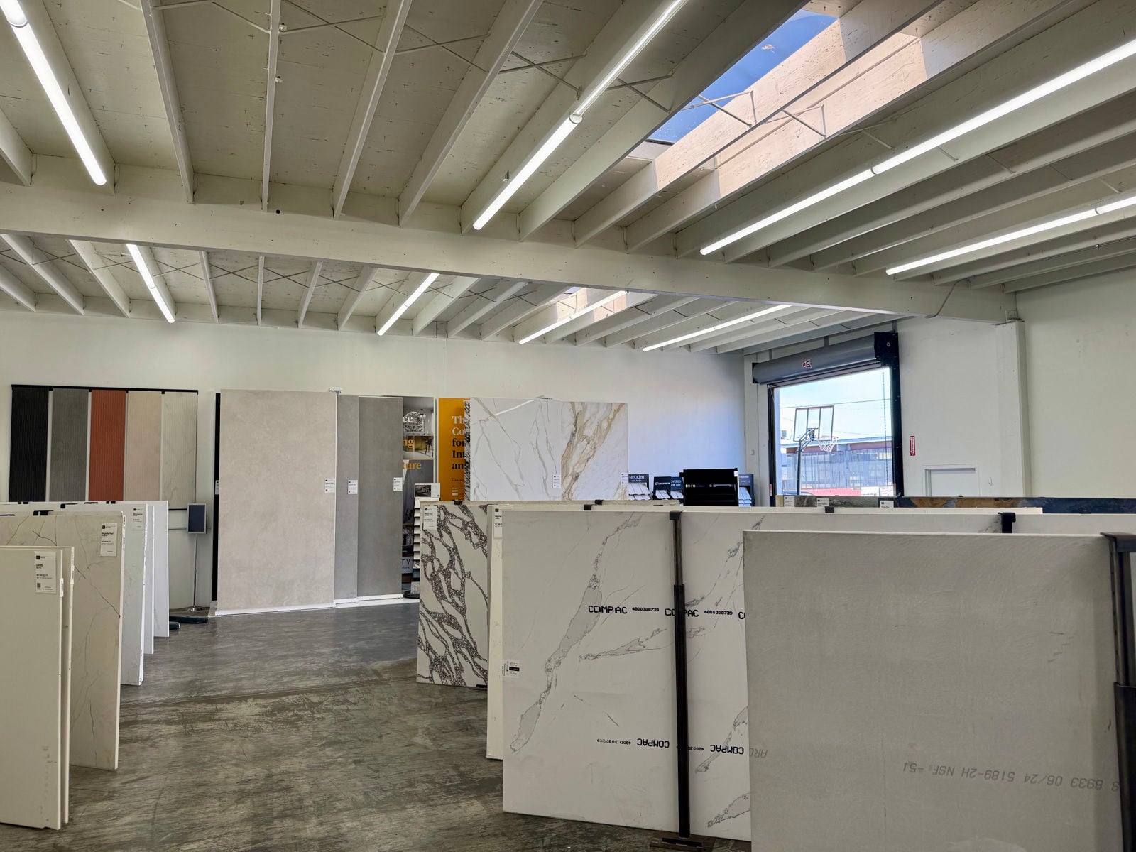 902 Center St, San Carlos
