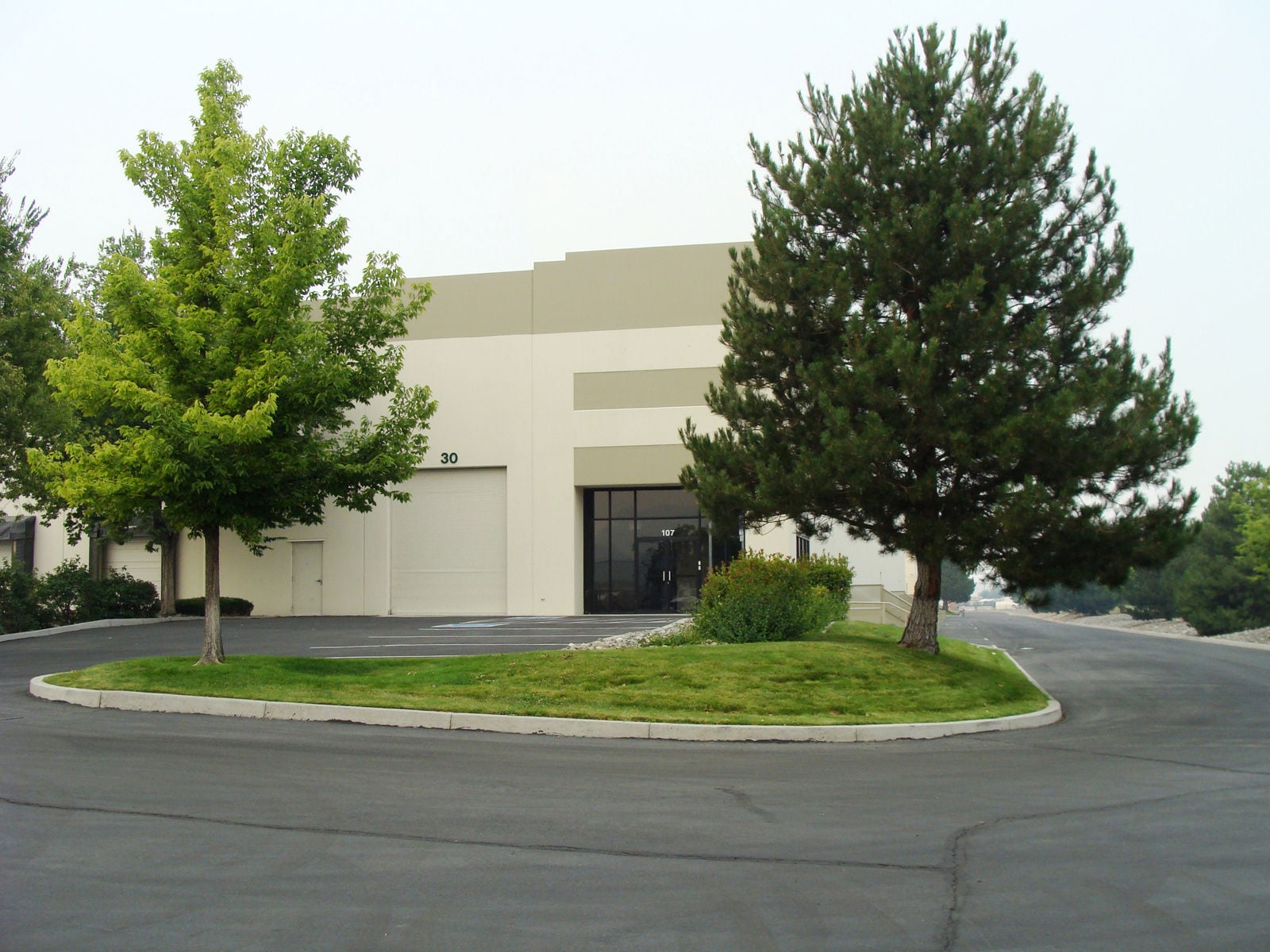 BuildingPhoto