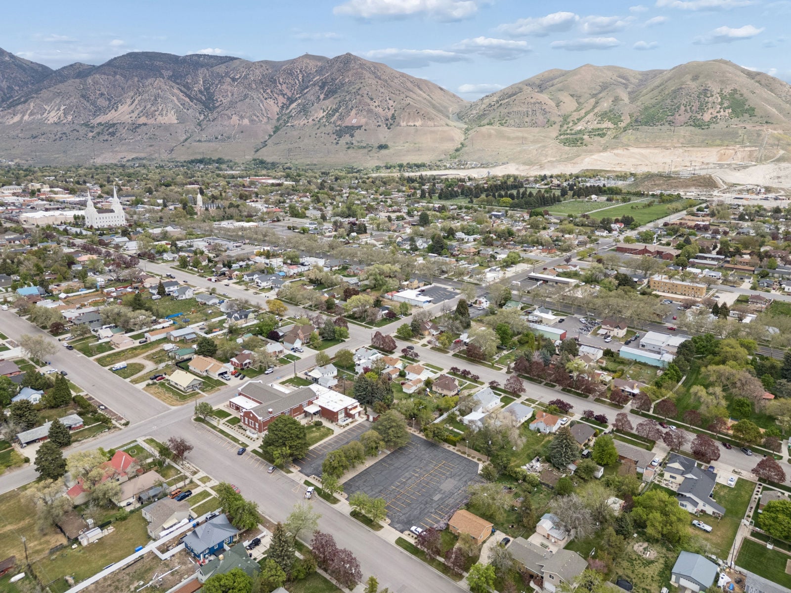 02_145w500eBrighamCity_0026