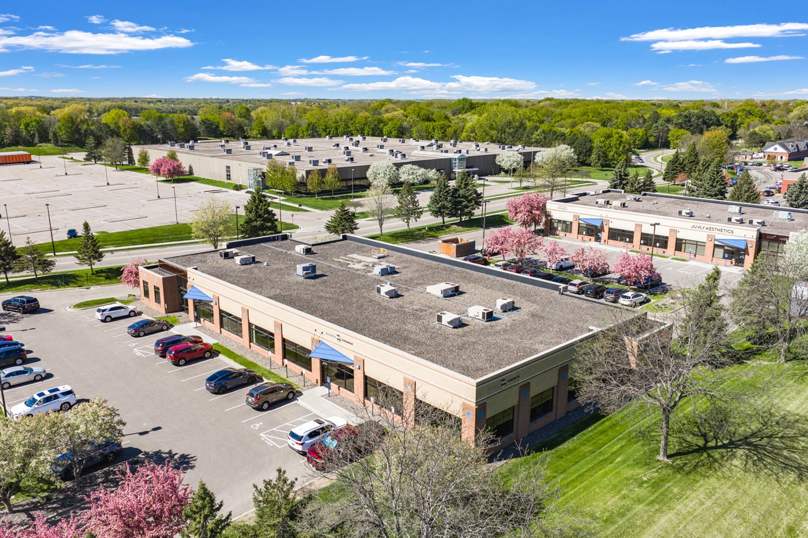 18640 Lake Drive East, Chanhassen-12