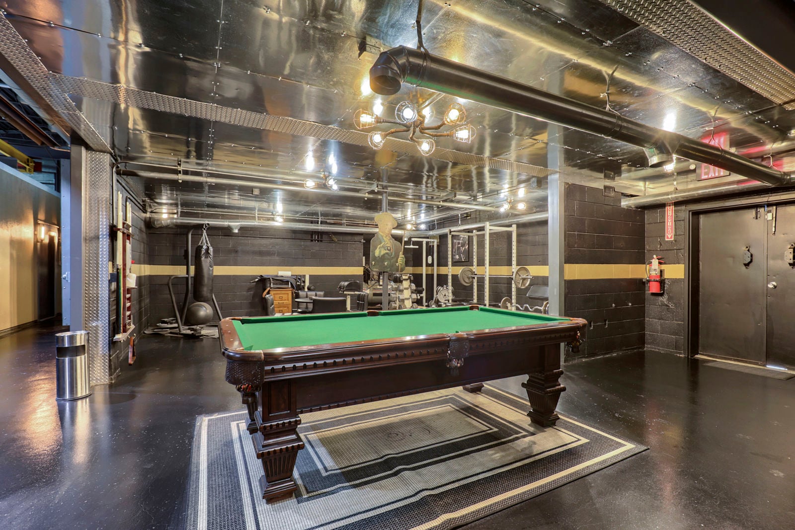 2115 W 14th Ave - Print Quality - 027 - 27 Amenity - Community