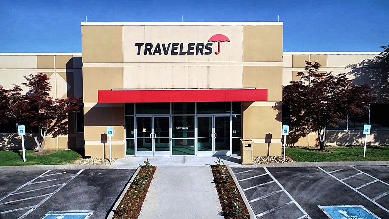 Travelers IMG_4708_enhanced
