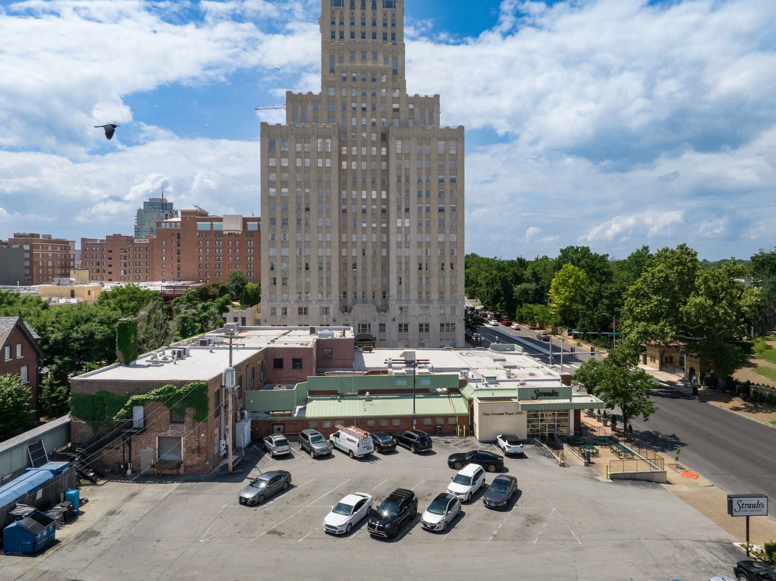 302KingshighwayBlvd-17