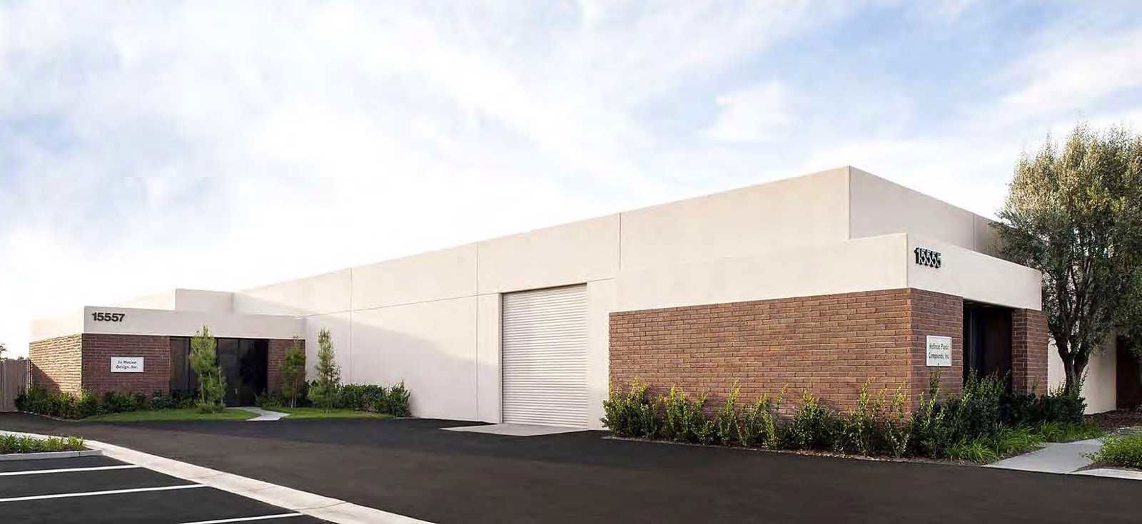 15553-57 Texaco Ave Main Pic (final) 6.17