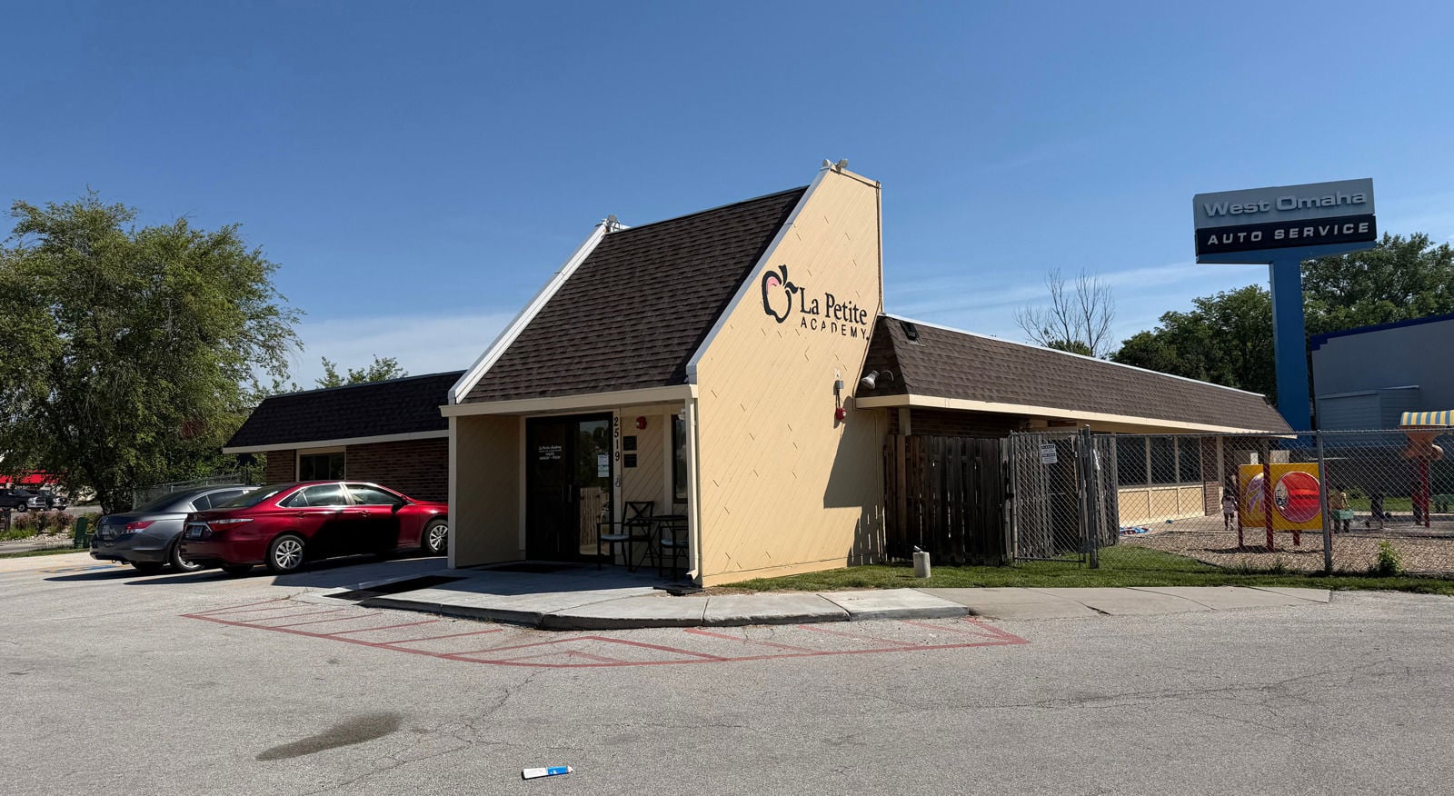 Daycare Center Near Oak View Mall 2519 South 140th Street - Image 1