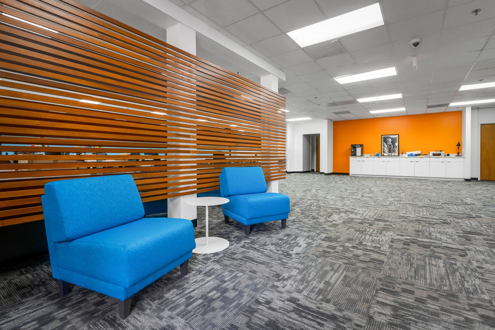 Southwind Office Plaza Lobby