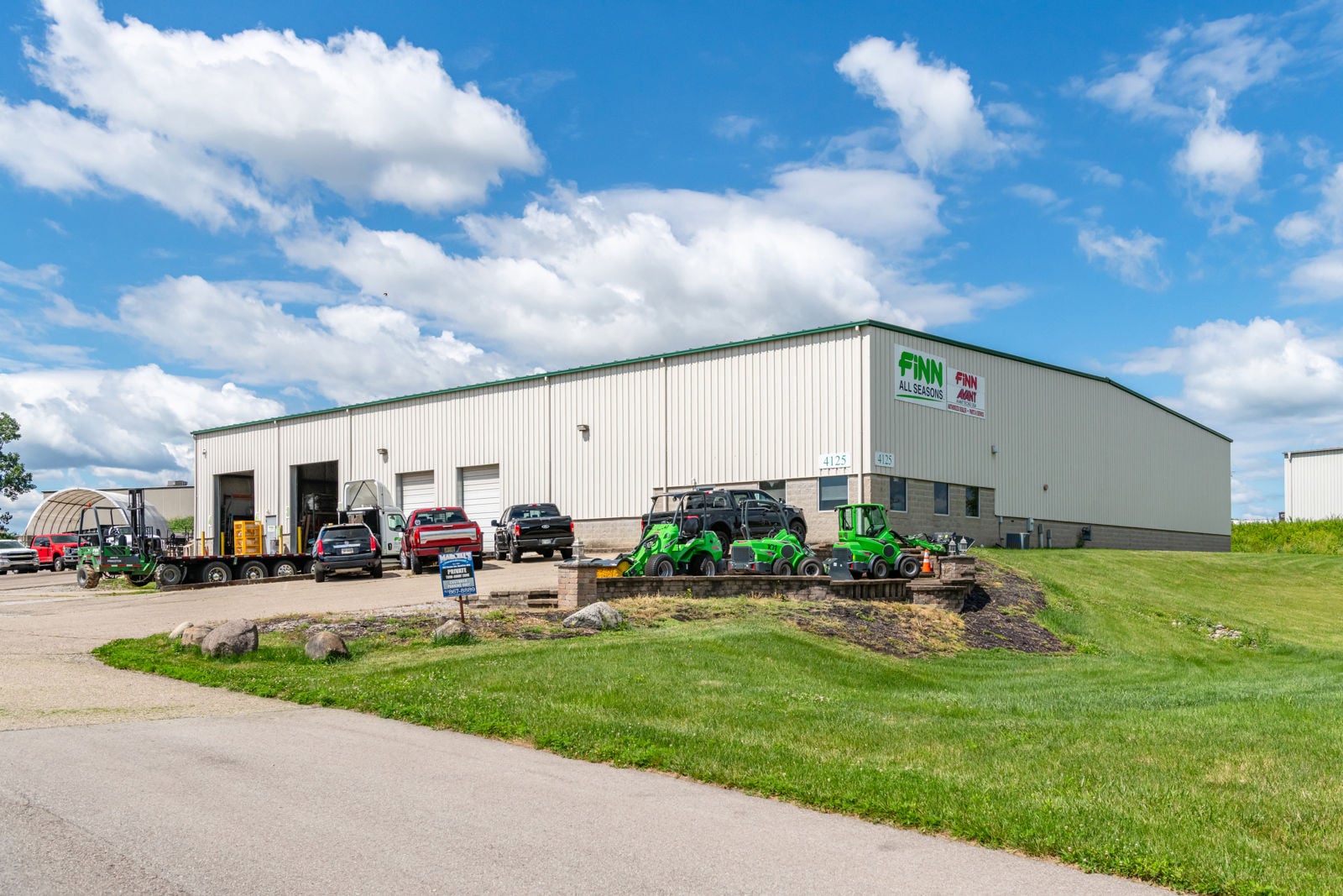 4125 Port Union Rd 1