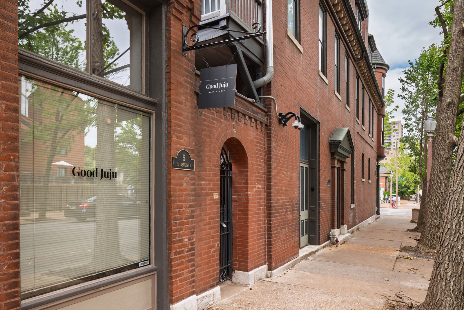 4400LacledeAve-11