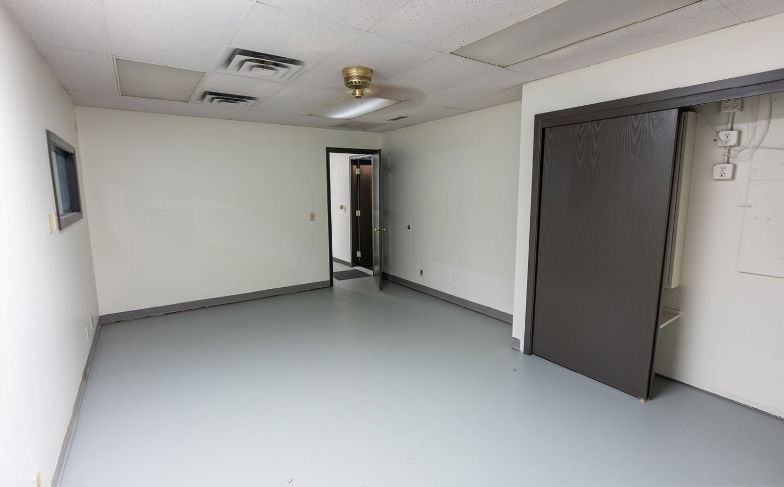 13406 B Street - Flex Building 13406 B Street - Image 12