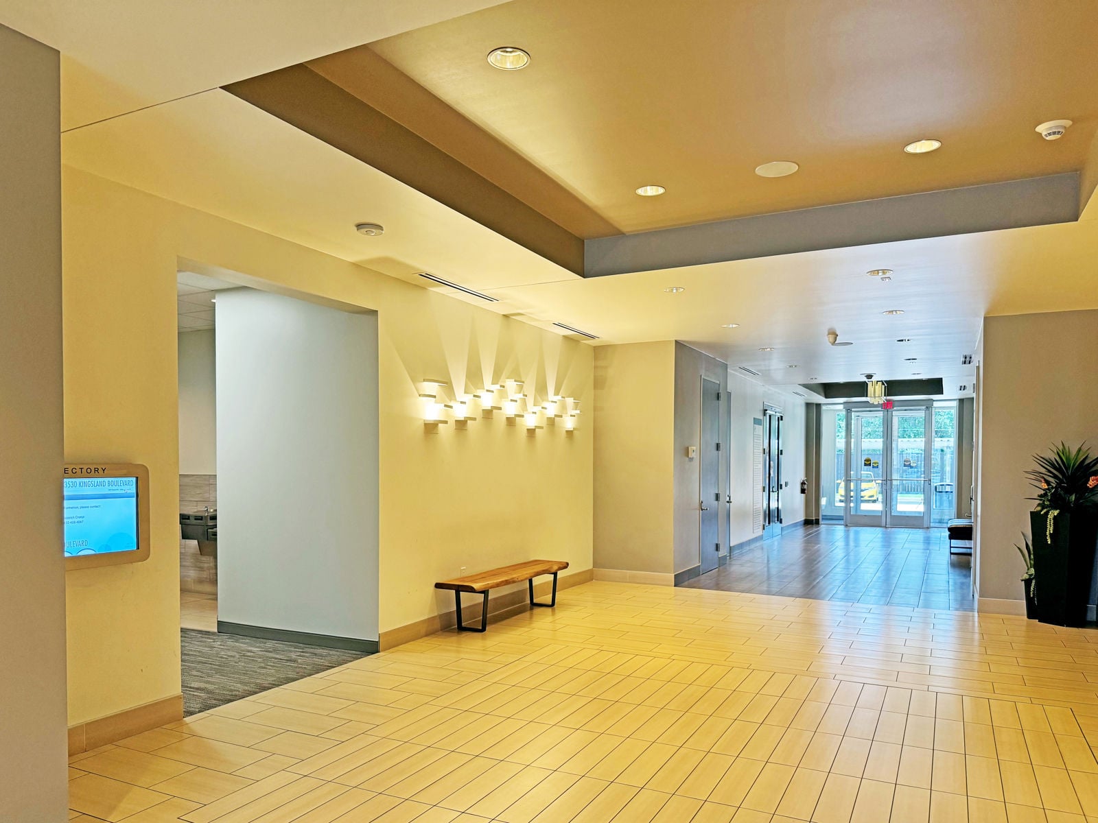 Interior 001