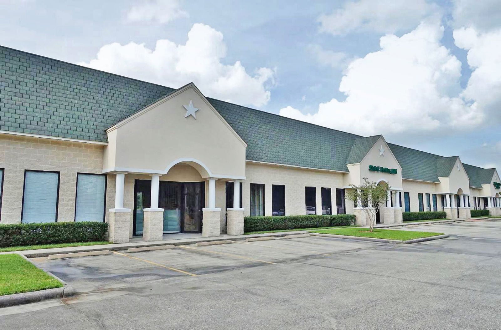 Rockmead Professional Center 3