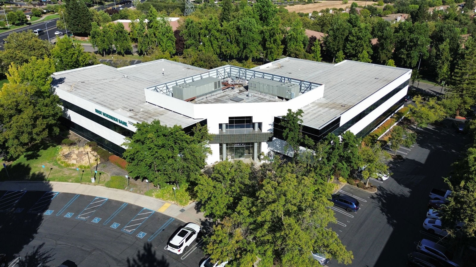 dji_fly_20240814_165710_184_1723679866348_photo_optimized