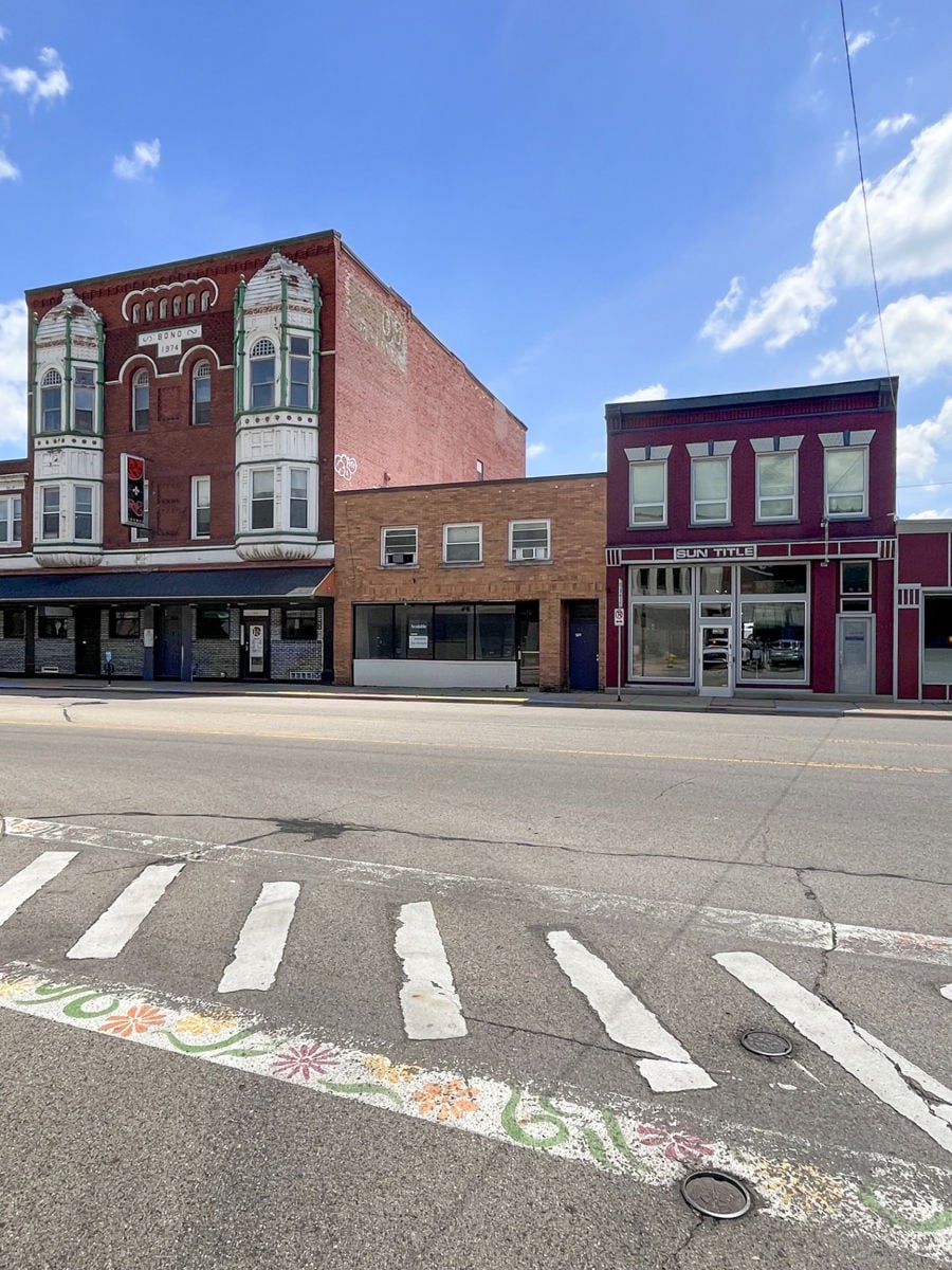 1414 Plainfield Avenue Northeast - Image 1