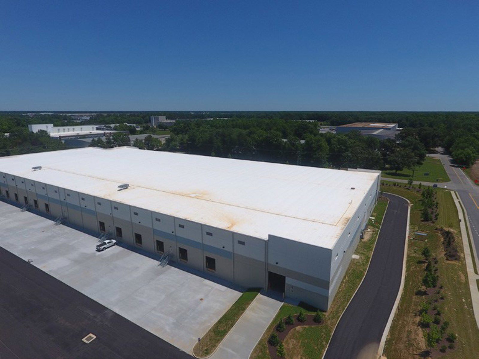 Airport Logistics Center | Building 3 2712 7 Hills Boulevard - Image 3