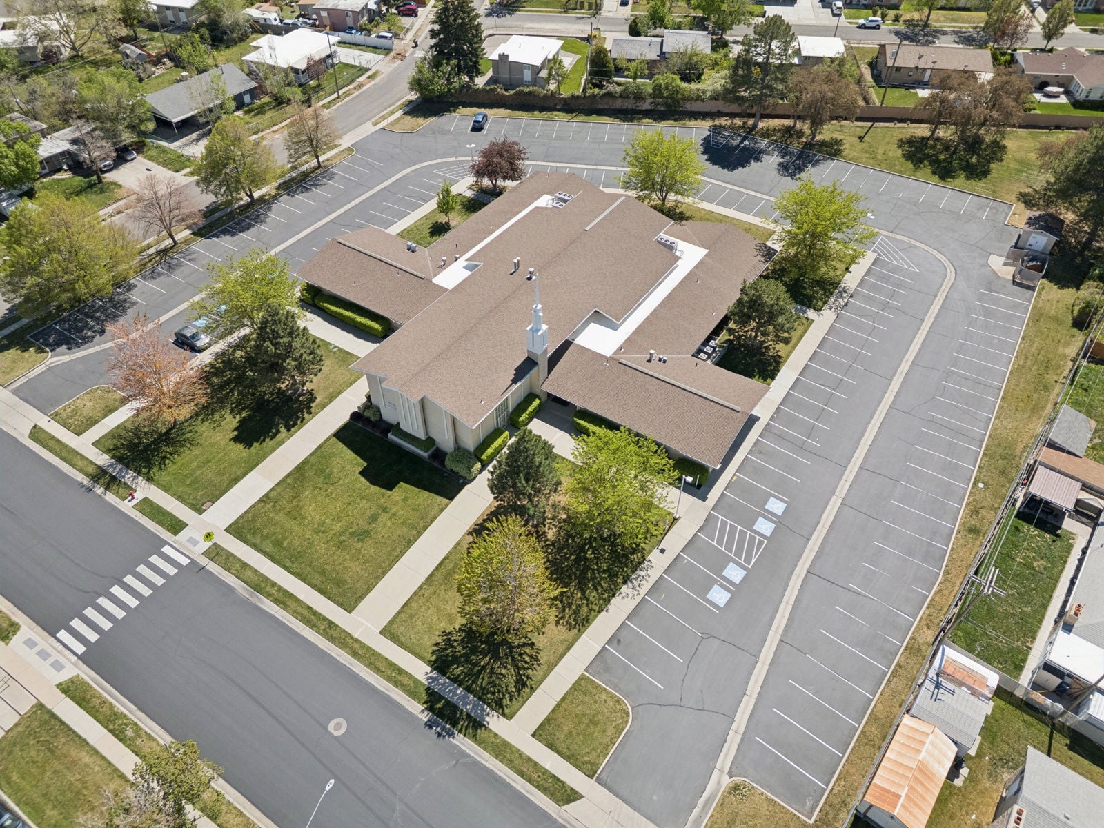 35_4605WestpointDrWestValley_0059
