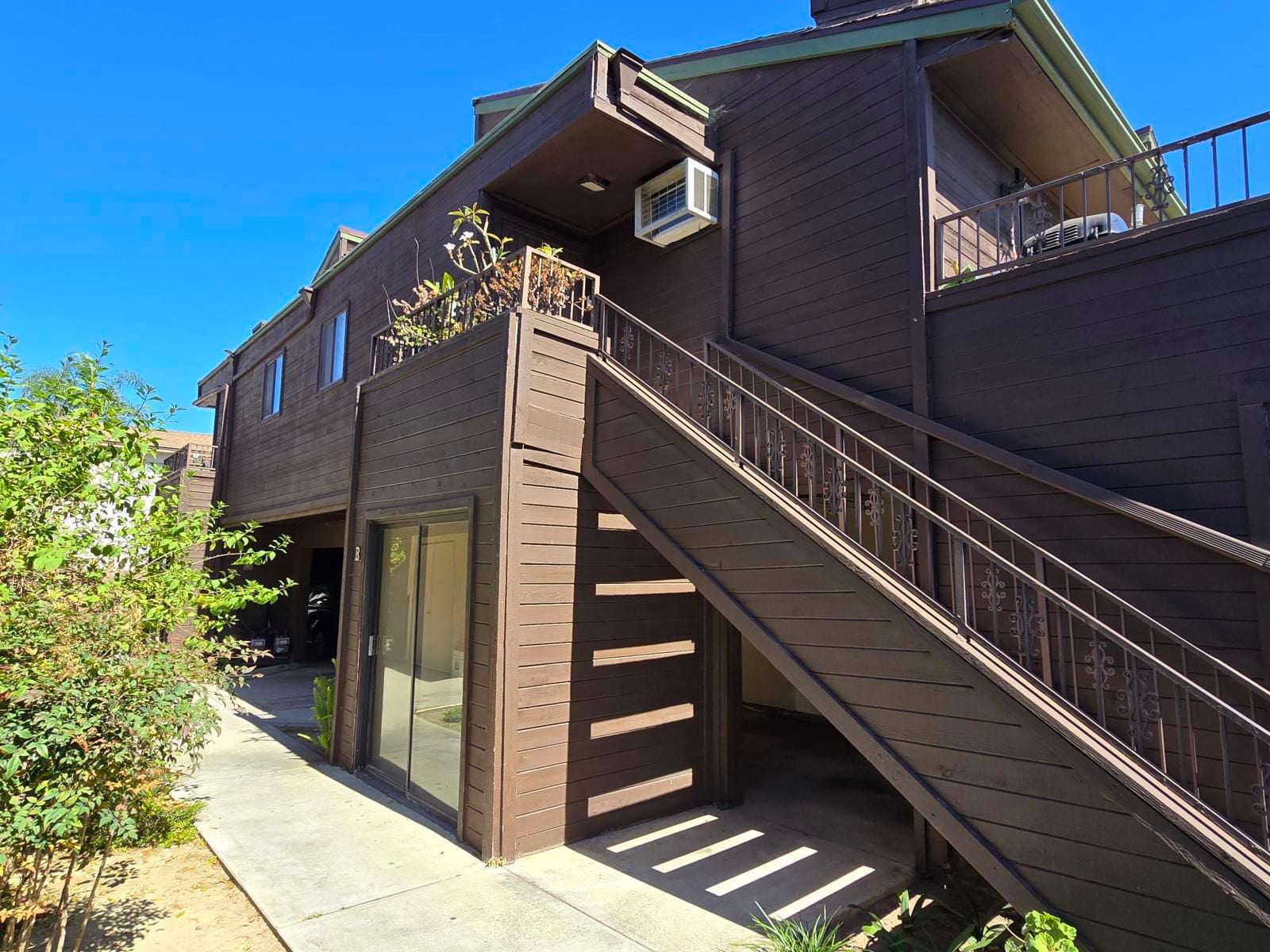 Rustic Woods Apartments 3608 West Orange Avenue - Image 6