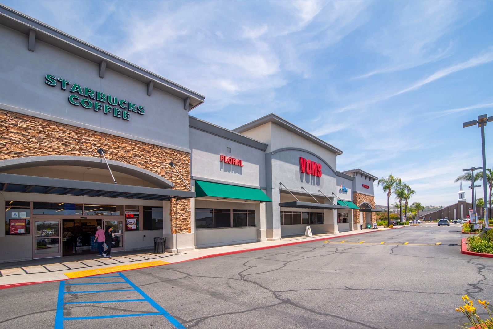 SilverHawk Plaza 43