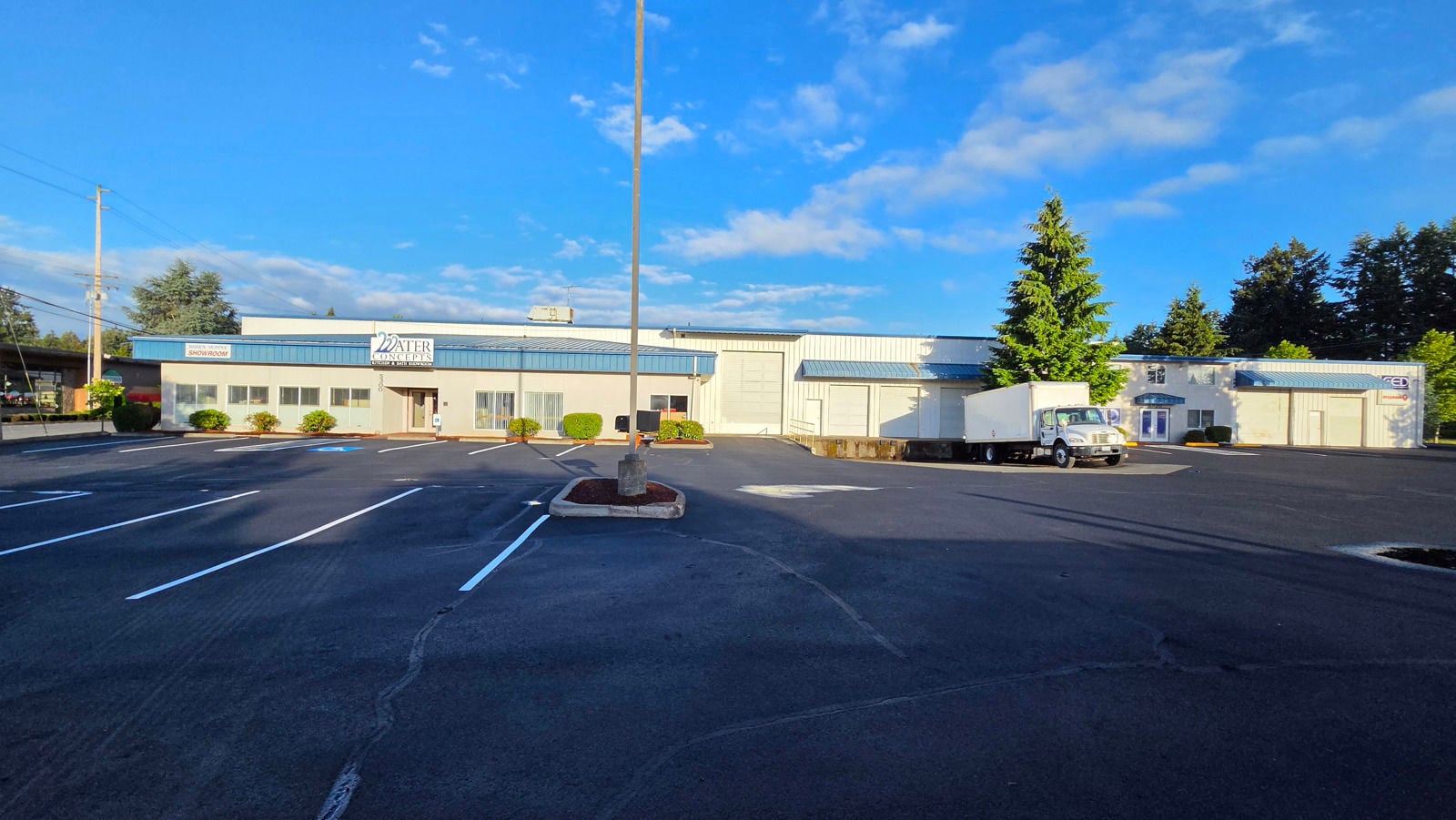 5320 Lacey Blvd, Lacey - bldg photo 2