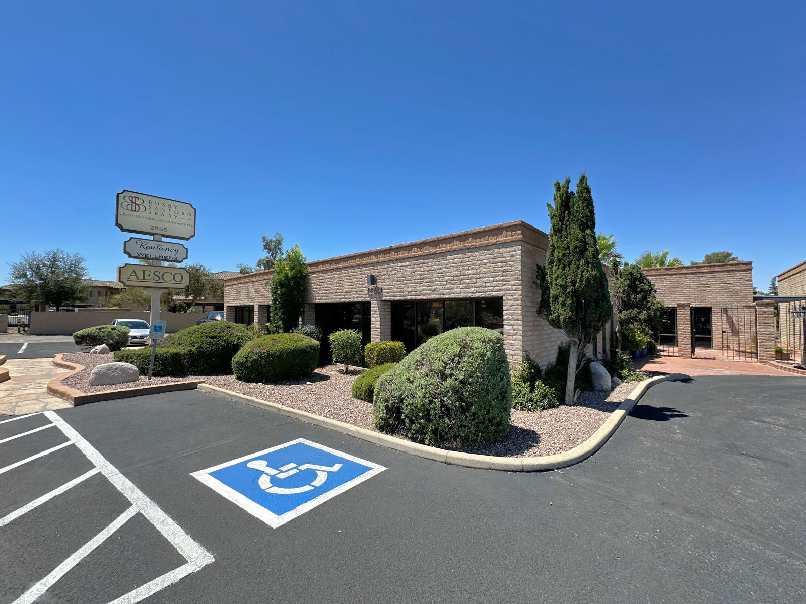 2055 N Kolb Rd_ Main