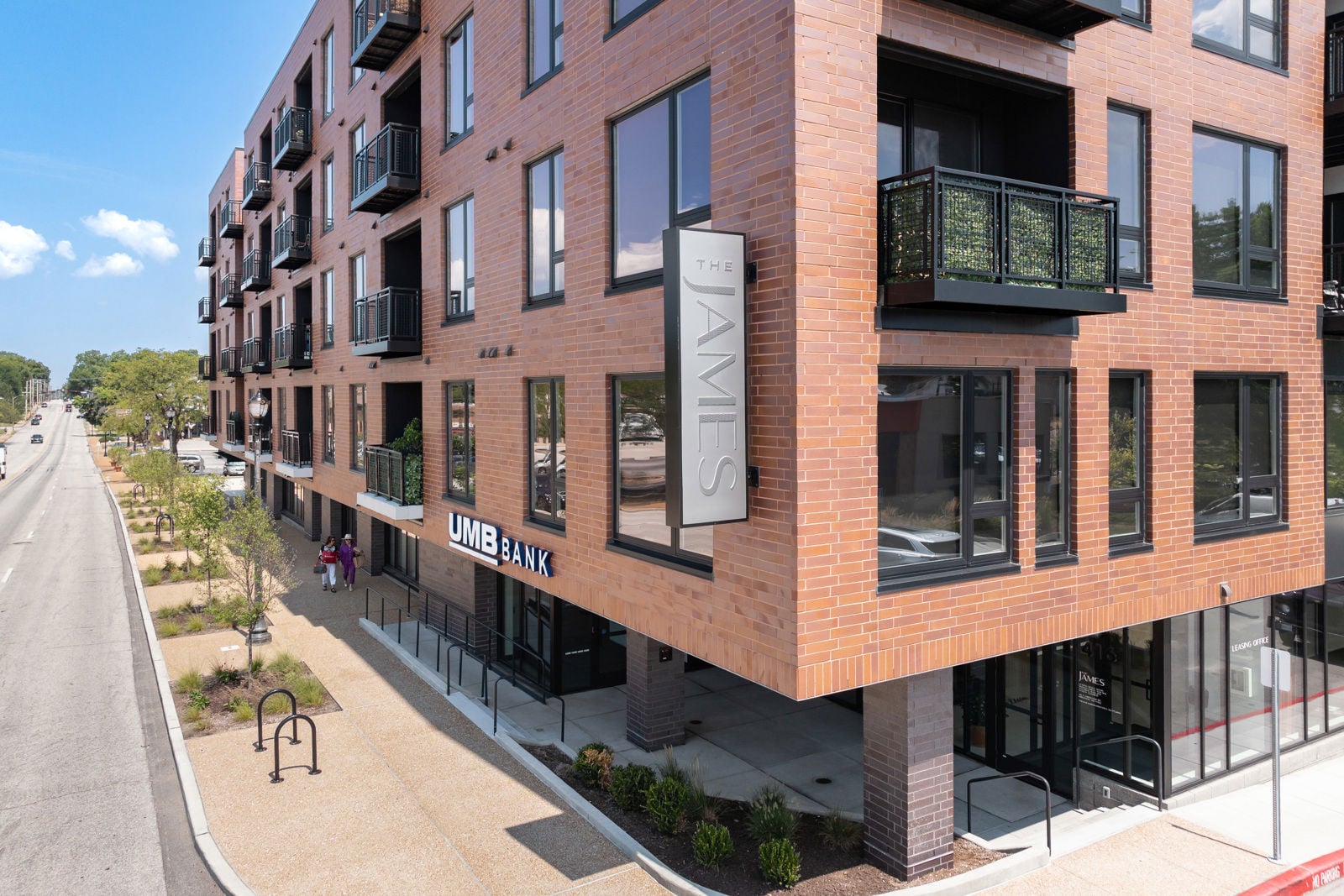 TheJames-416NKirkwoodRd-03