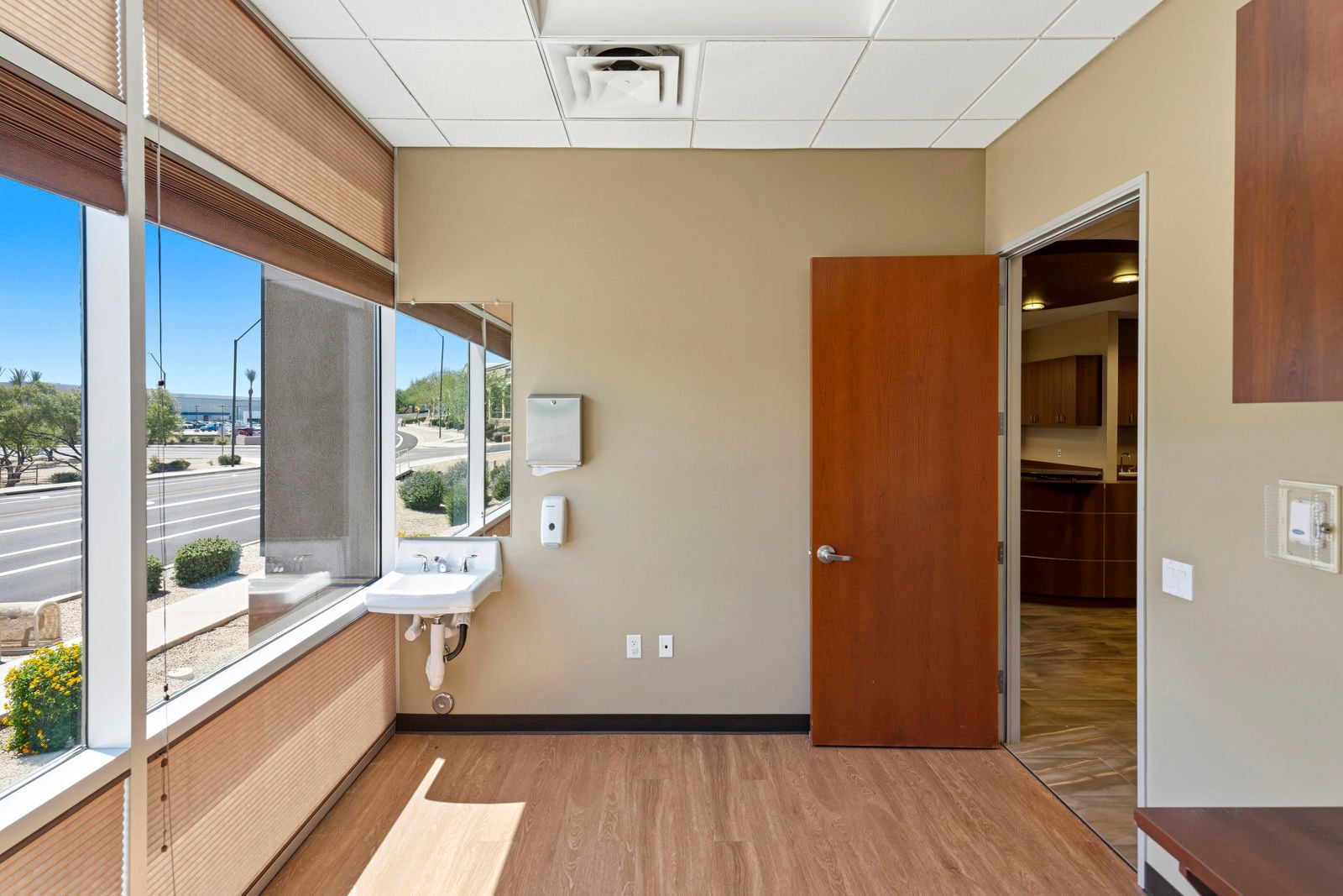6950 E Chauncey Ln, Phoenix, AZ 85054_44.JPG